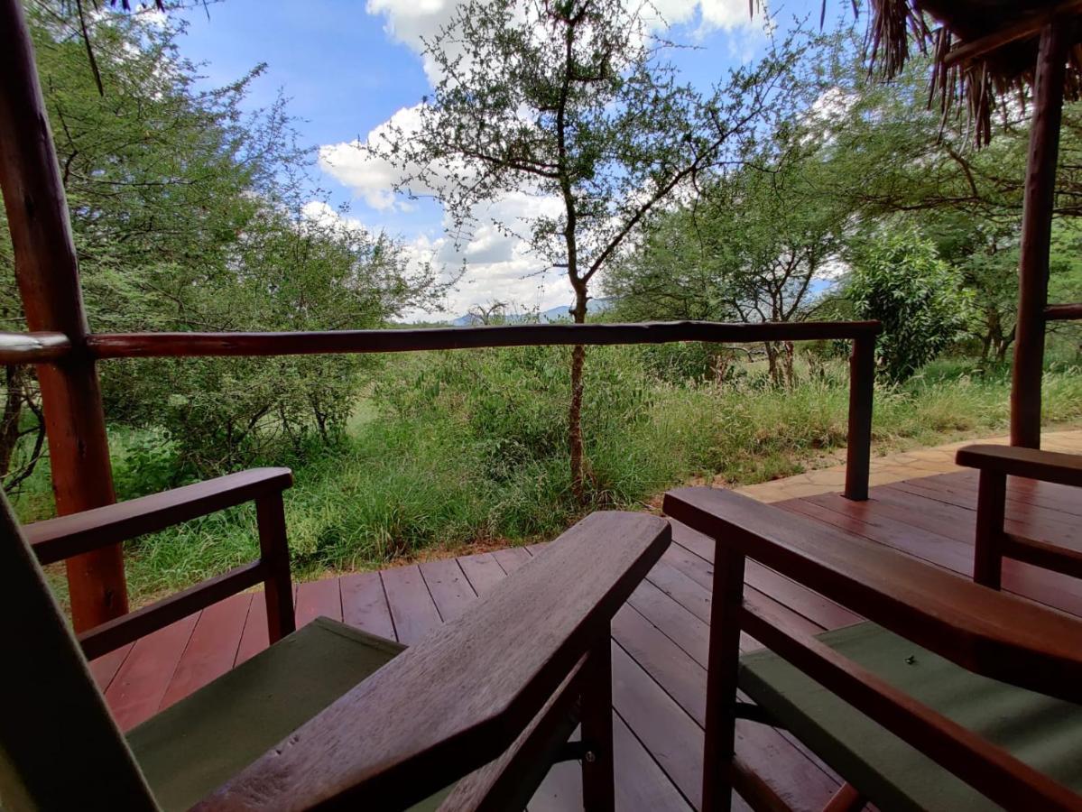 Oldonyo Orok Lodge Kajiado ภายนอก รูปภาพ