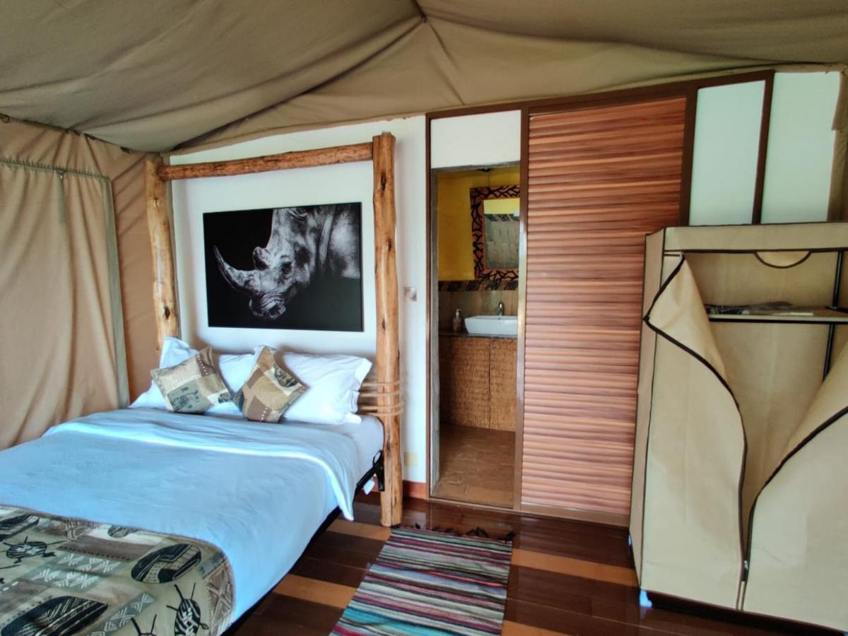 Oldonyo Orok Lodge Kajiado ภายนอก รูปภาพ