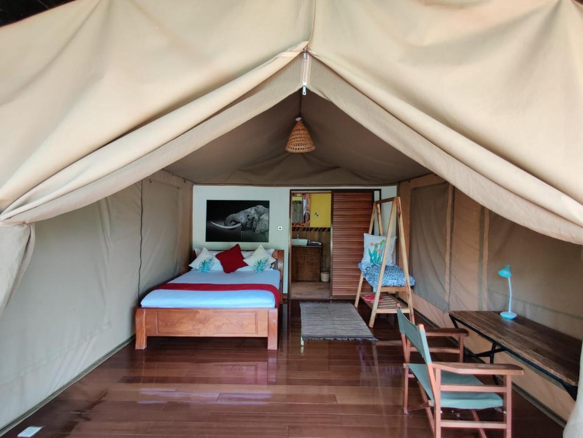 Oldonyo Orok Lodge Kajiado ภายนอก รูปภาพ