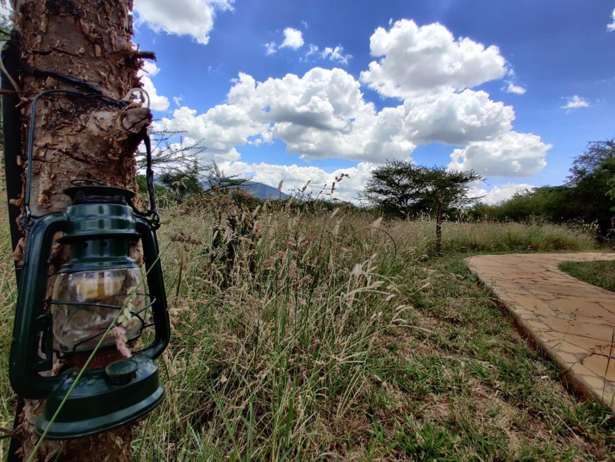Oldonyo Orok Lodge Kajiado ภายนอก รูปภาพ