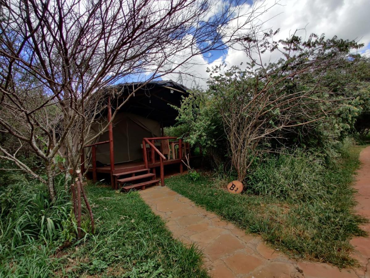Oldonyo Orok Lodge Kajiado ภายนอก รูปภาพ